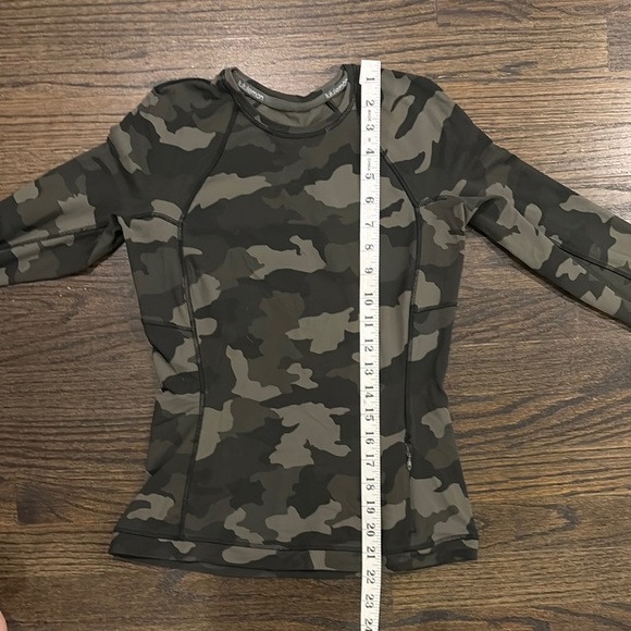 Fitted Green and Brown Long Sleeve Top by Lululemon (size 4) - Picture 7 of 8